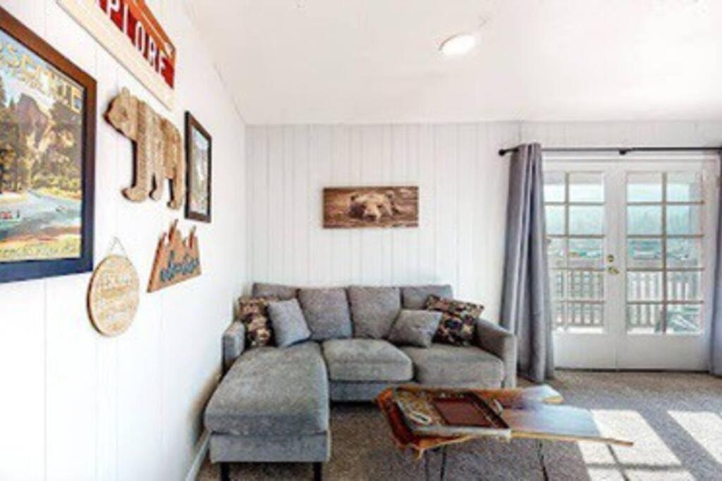 Couples Hideout In Heart Of Oakhurst Eksteriør bilde